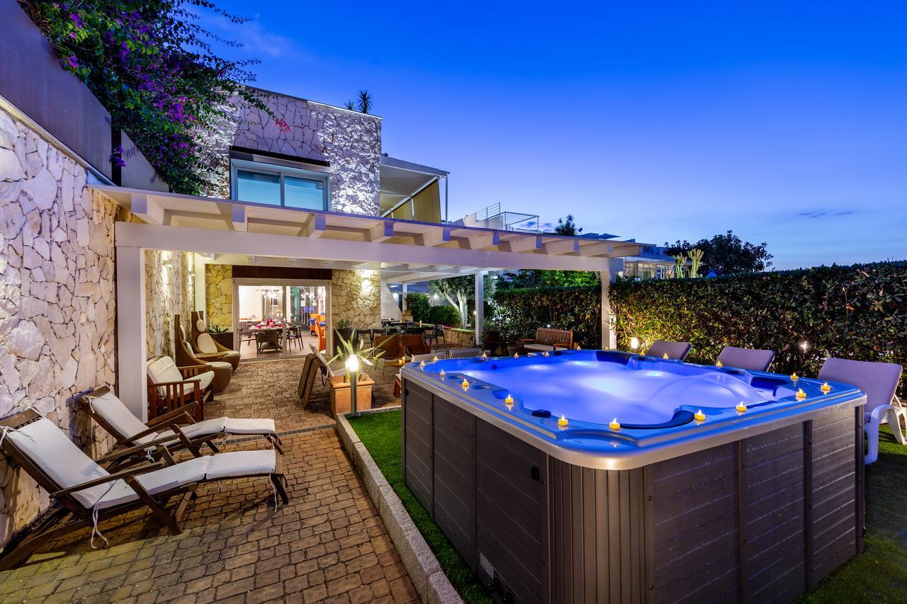 Hotel Residence Hibiscus La Caletta Εξωτερικό φωτογραφία